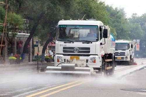  杭州环卫牌高压洒水车「环卫洒水车需要用什么驾驶证」